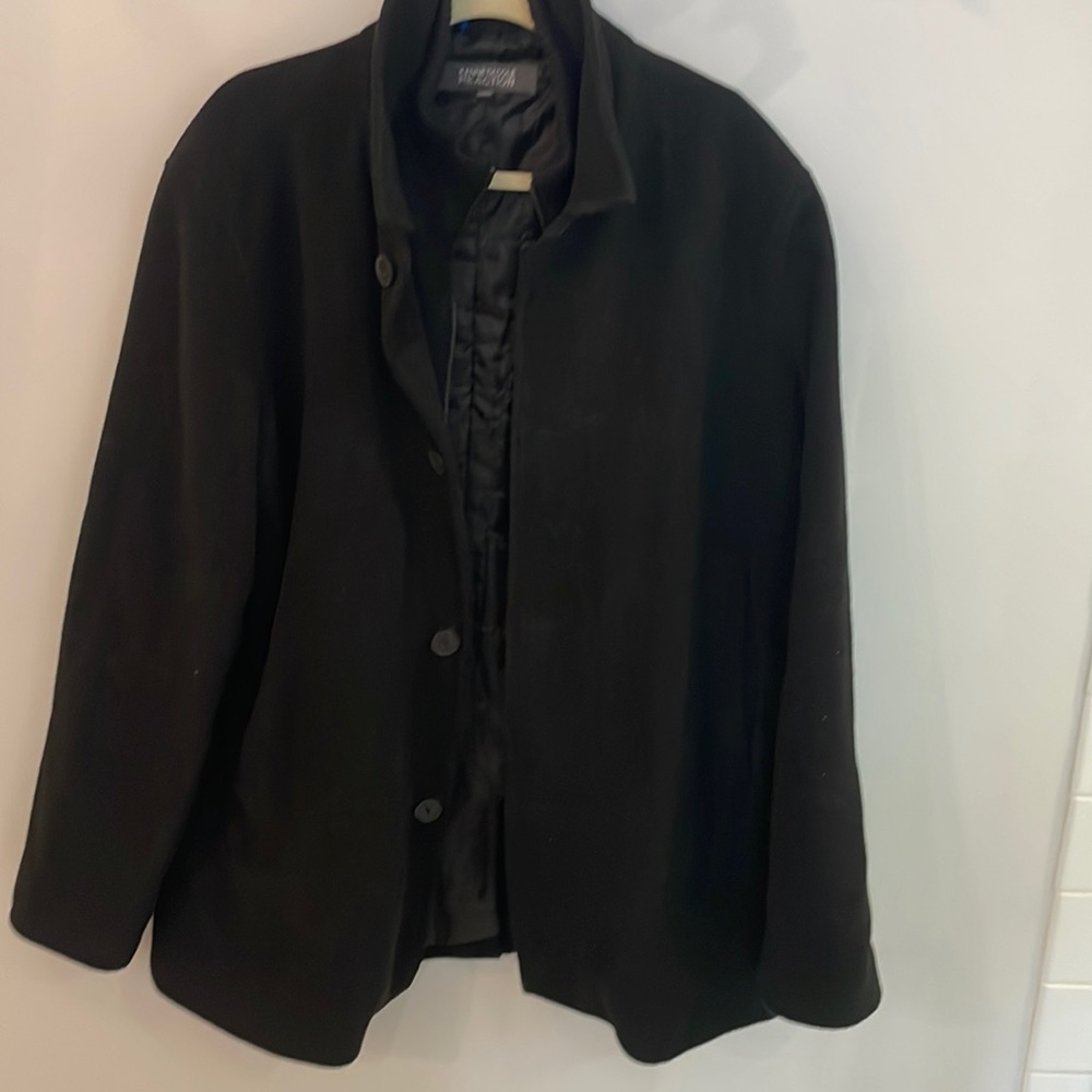 Men’s large black Kenneth Cole wool coat.